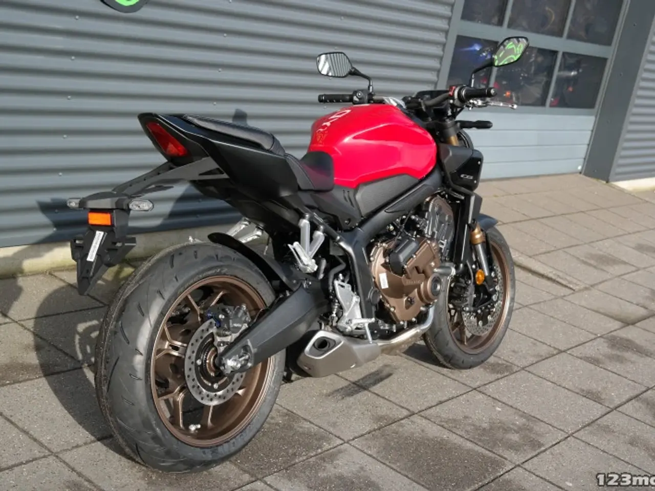 Billede 3 - Honda CB 650 R E-Clutch MC-SYD BYTTER GERNE