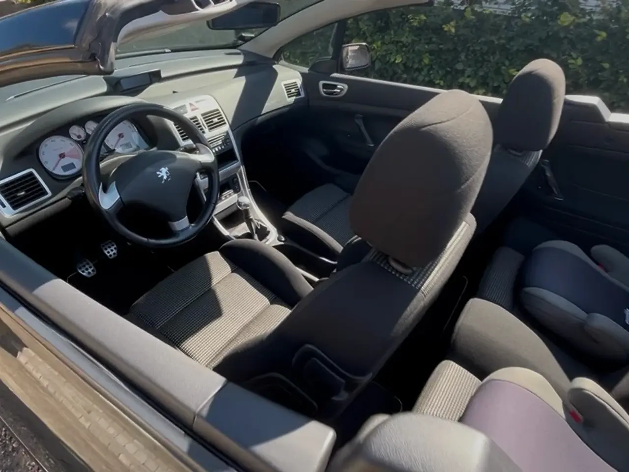 Billede 11 - Peugeot 307CC lavt km tal