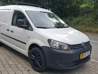 Caddy maxi van