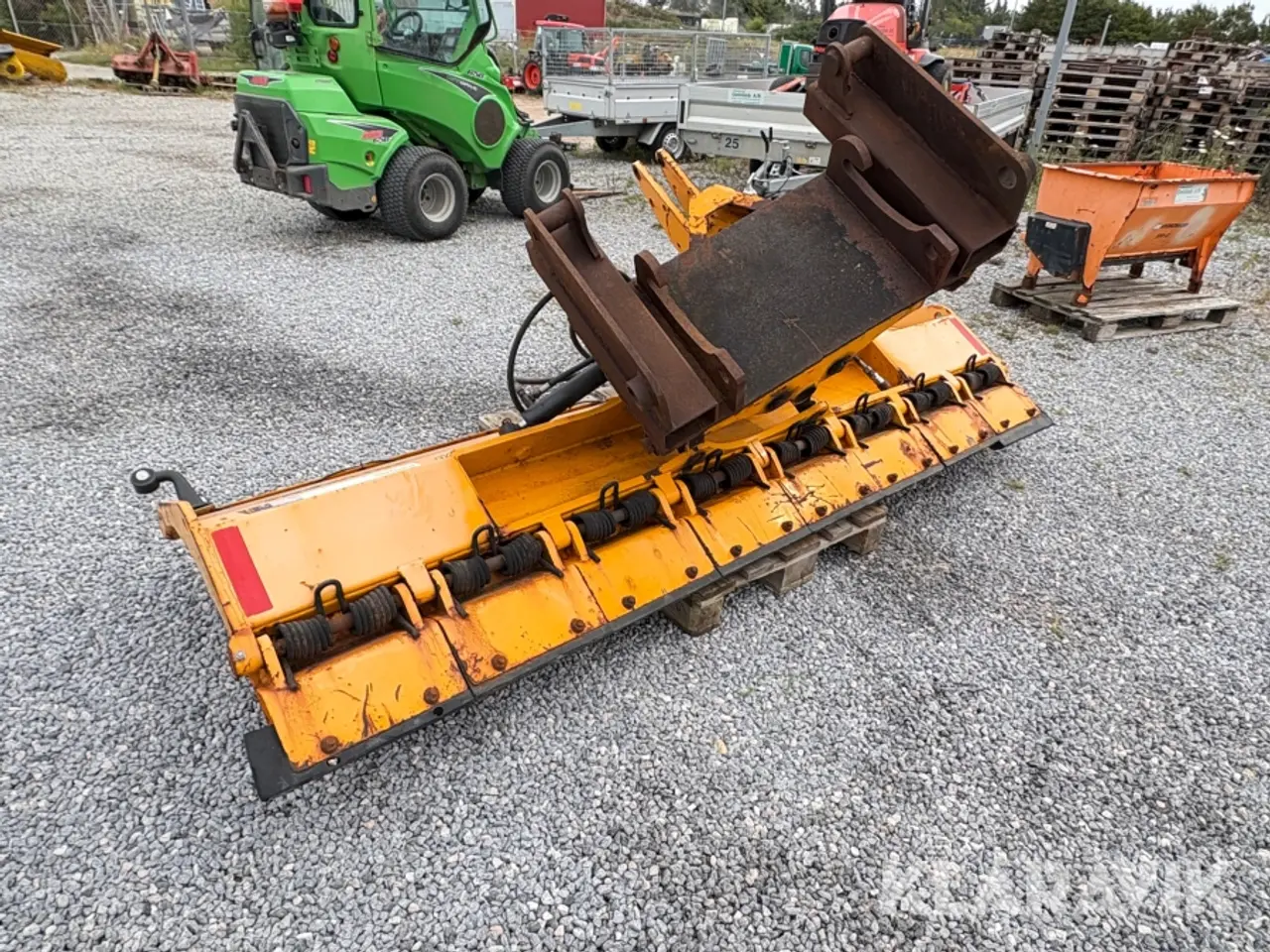 Billede 4 - Sneplov Snowline NGS 2810 combi A 1 styk