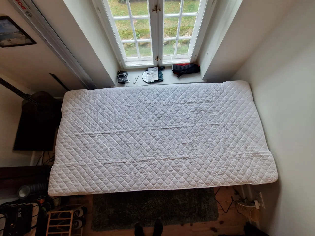 Billede 3 - Enkelt seng på 210x105cm, aldrig brugt