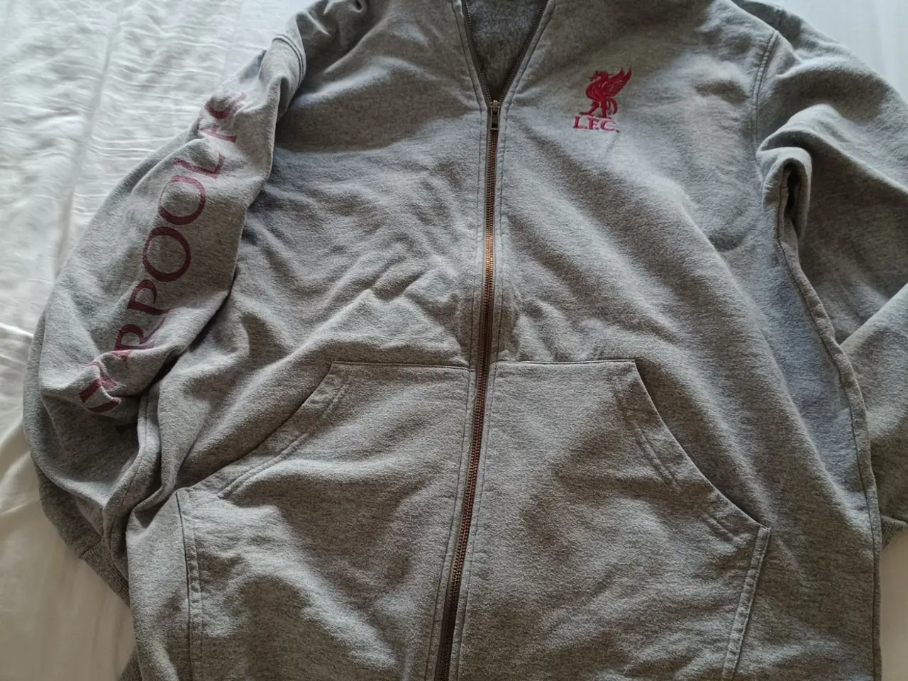 Billede 1 - Liverpool sweatshirt m. lynlås