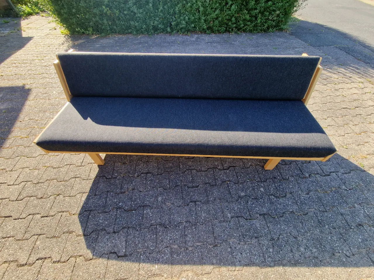 Billede 1 - Velholdt Hans J. Wegner daybed sælges