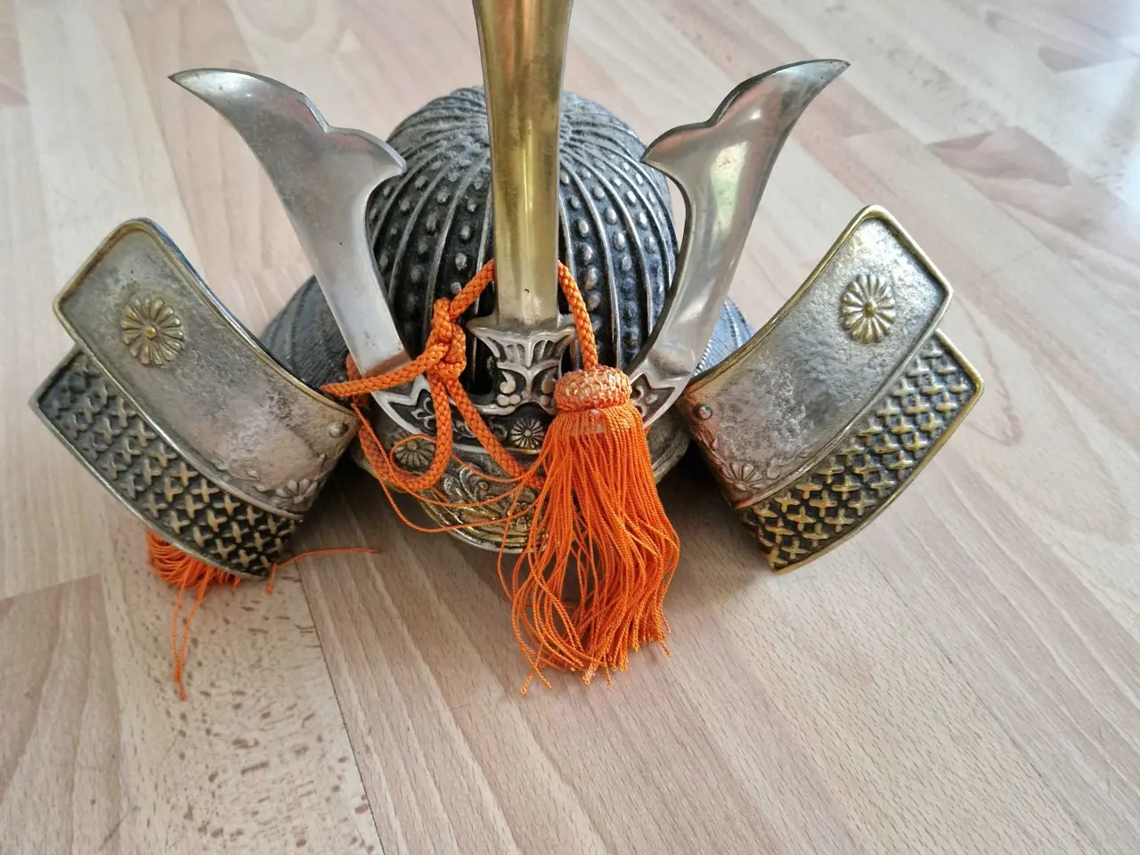 Billede 2 - Japansk Samurai hjelm, kabuto 