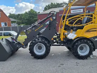 Eurotrac W12 m. lang arm