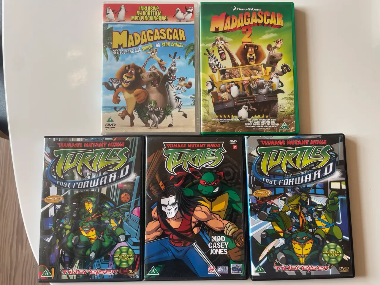 Billede 1 - DVD film. Turtles og Madagascar.