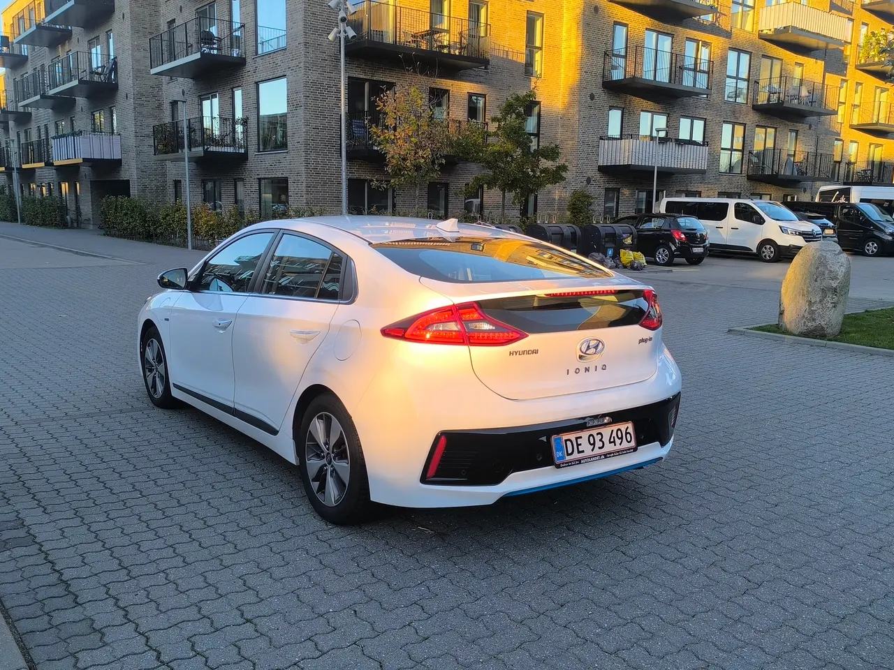 Billede 2 - 1.6 PHEV til salg