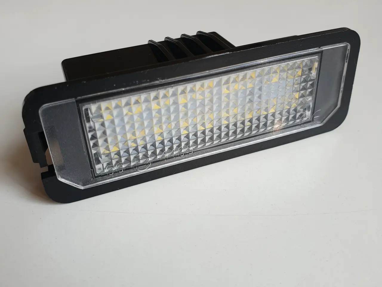 Billede 4 - NY! 36 LED Nummerpladelys 6000K / Hvid KOLD