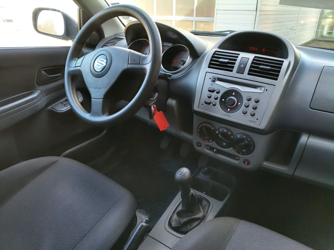 Billede 5 - Suzuki Ignis 1,3 GL 94HK 5d