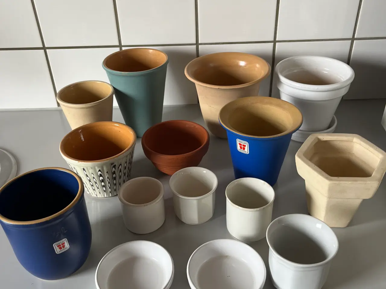 Billede 1 - Urtepotteskjulere dia. 9-15 cm