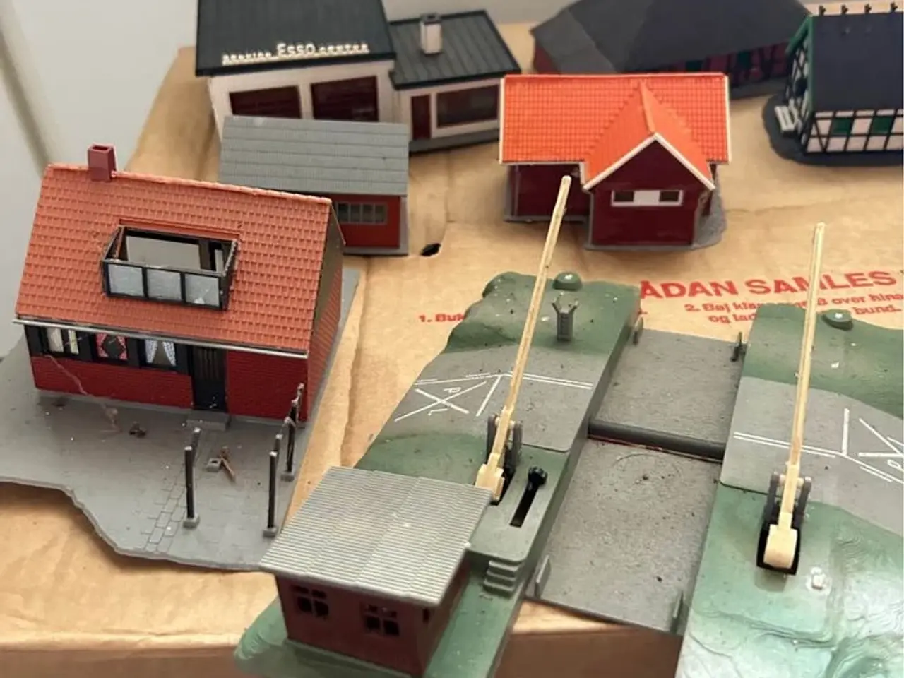 Billede 5 - Marklin Tog m. landskab.