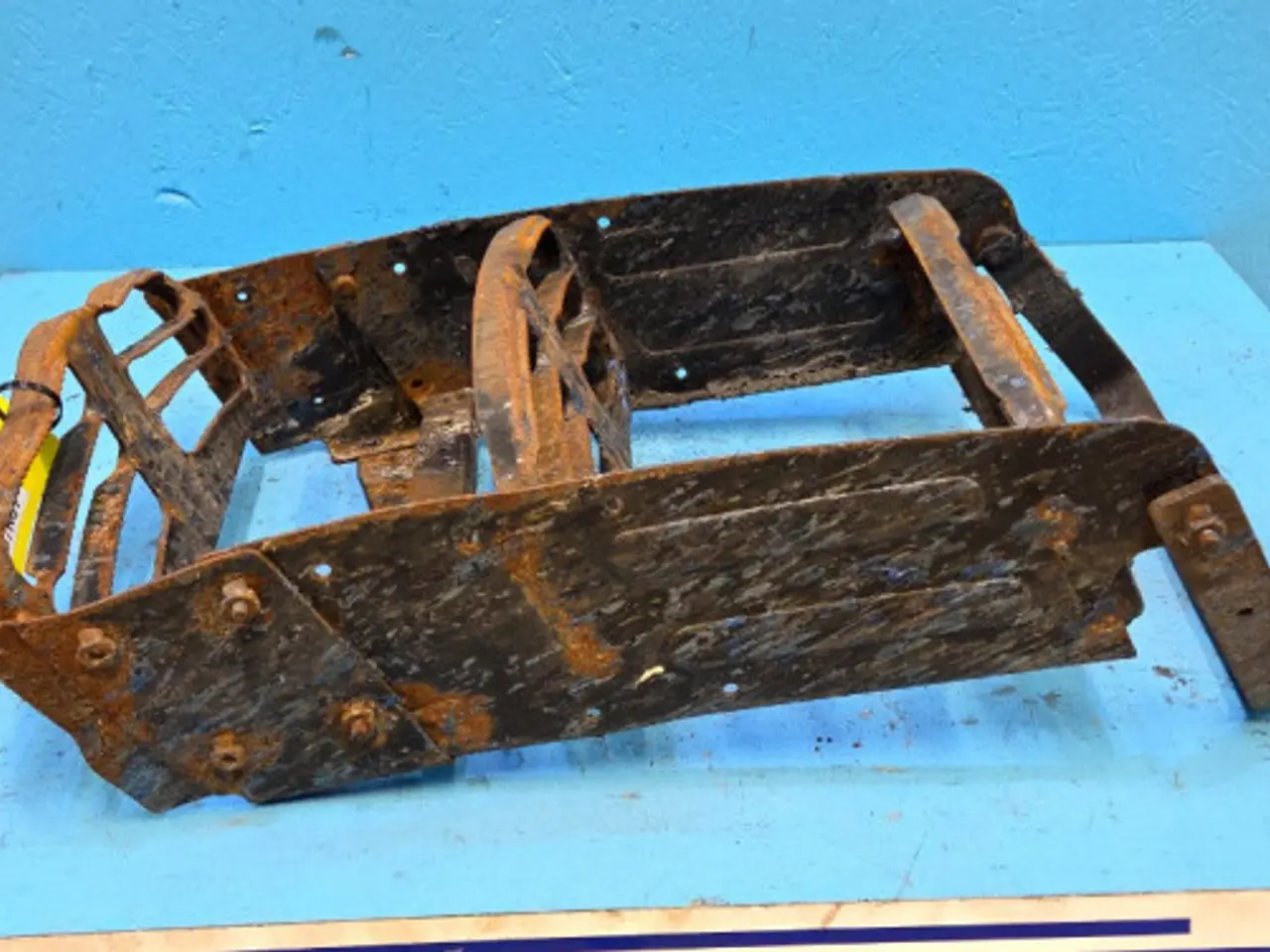 Billede 3 - New Holland T6030 Trinplade 87520018