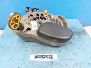 Case IH 8010 Console 86998394