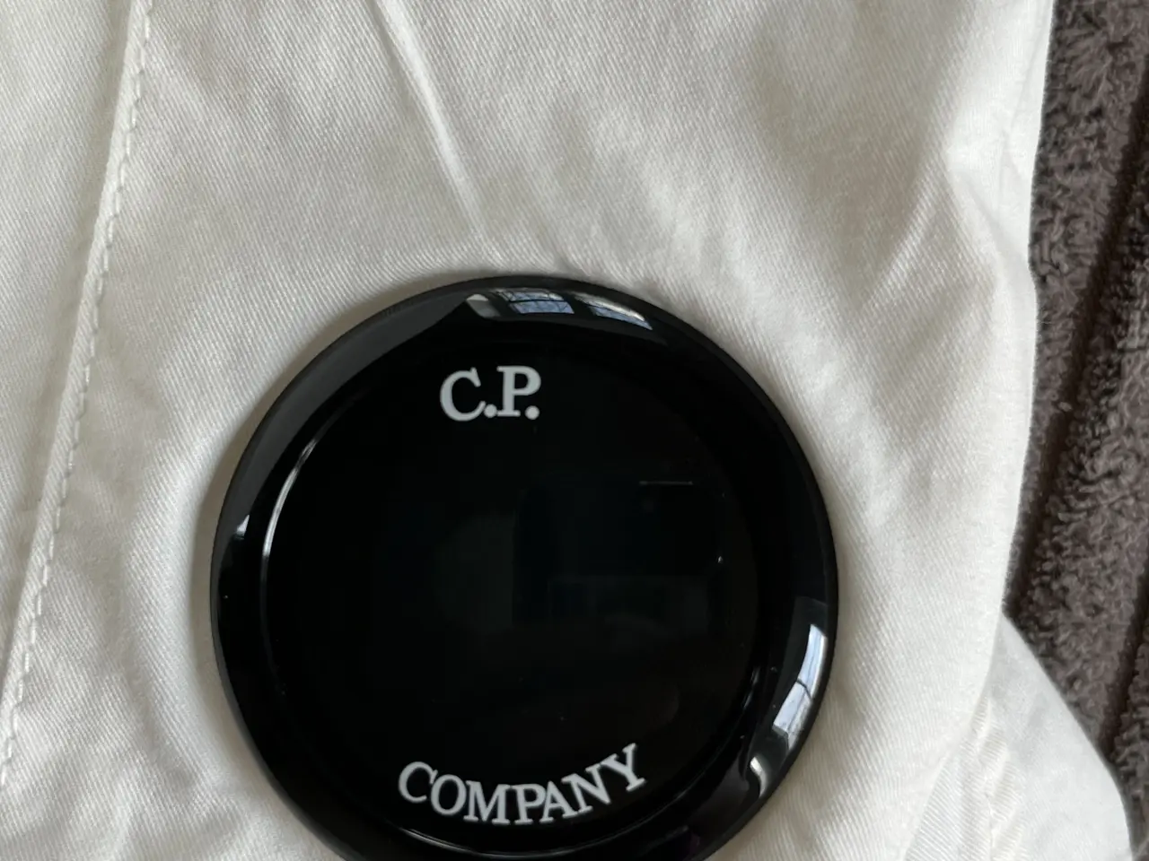 Billede 4 - CP Company hvid skjorte