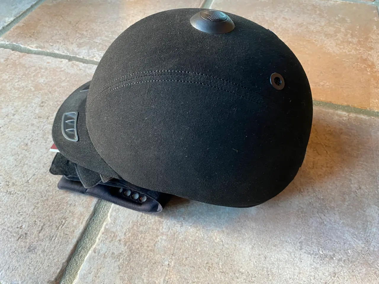 Billede 7 - Back and trach ridehjelm