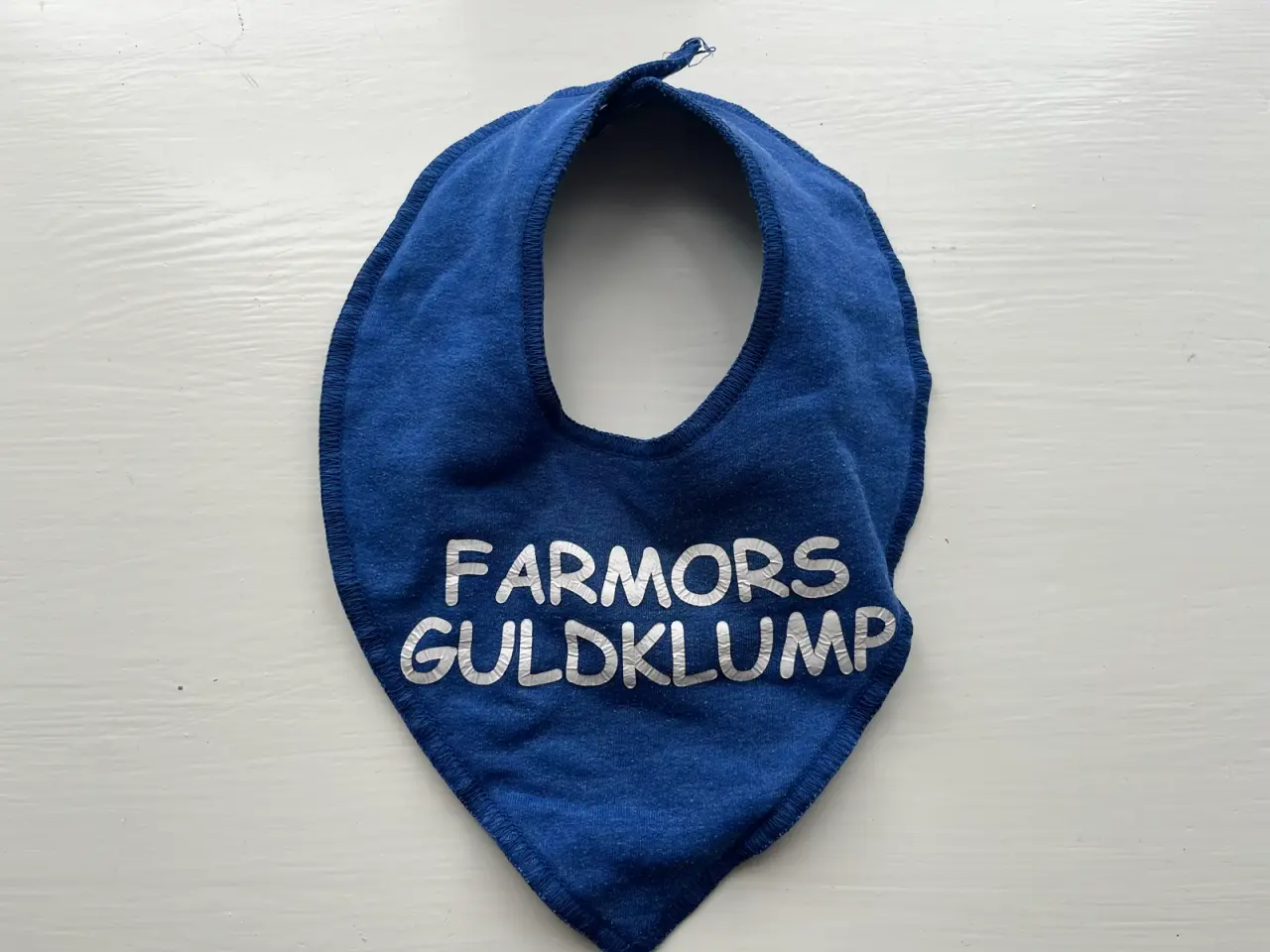 Billede 1 - Hagesmæk onesize “Farmors guldklump”