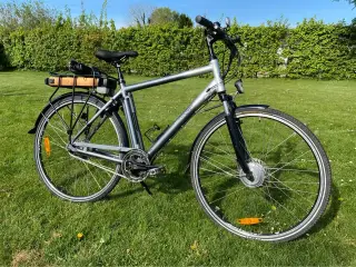 Promovec. 28" hjul, 7 gear, 52cm. stel