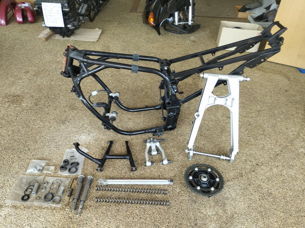 Billede 1 - Stel for og bag til Kawasaki GPX 750R ( se % ) .