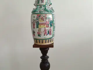 Vase - gulv