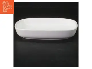 Hvid porcelænsfad (str. 16,5x12,5 cm)