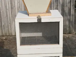 Drone separator