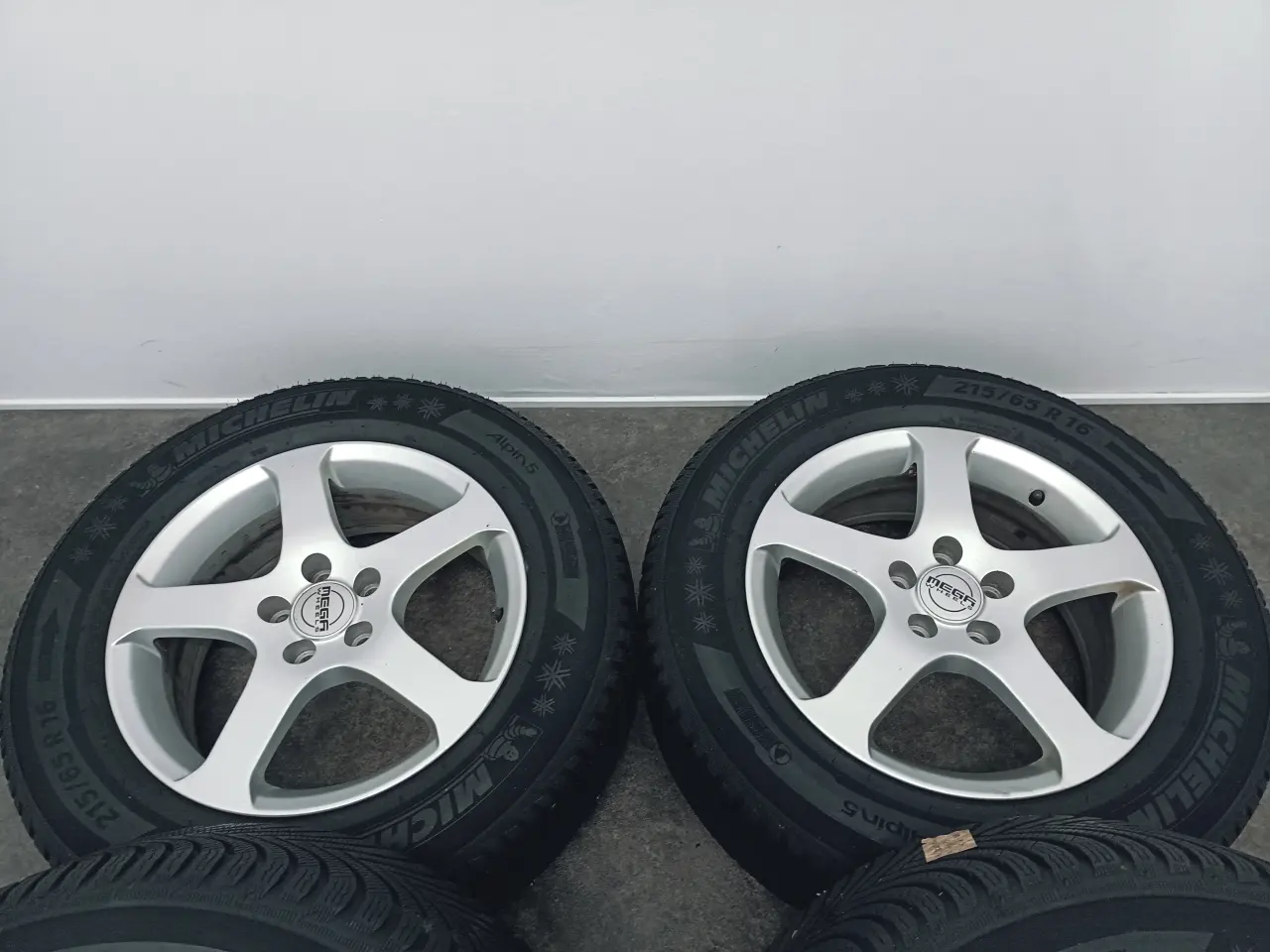 Billede 3 - 5x105 16" ET38 nav 56,6ø Megawheels vintersæt