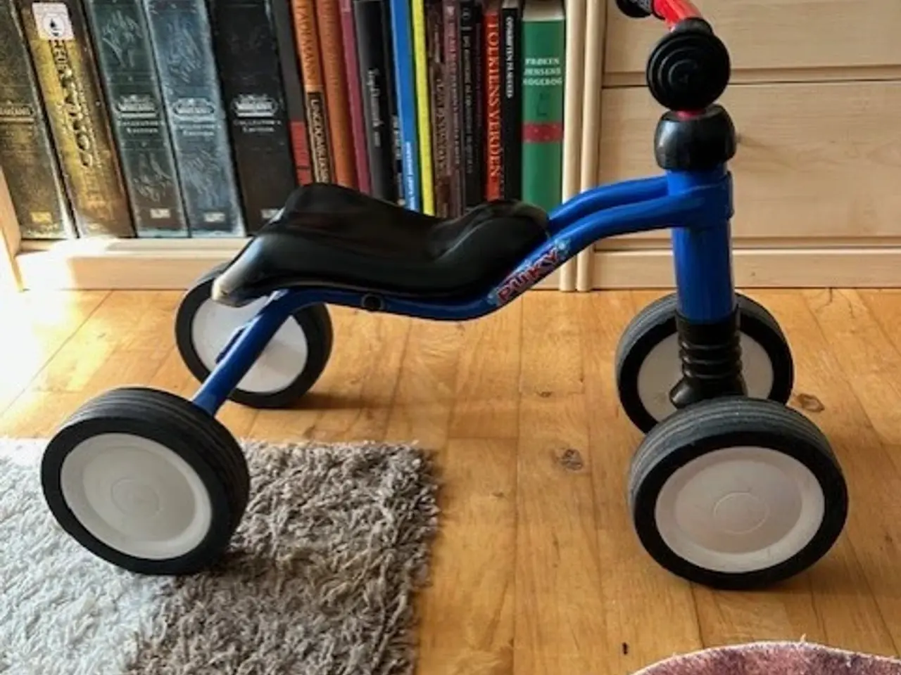 Billede 1 - Baby løbecykel