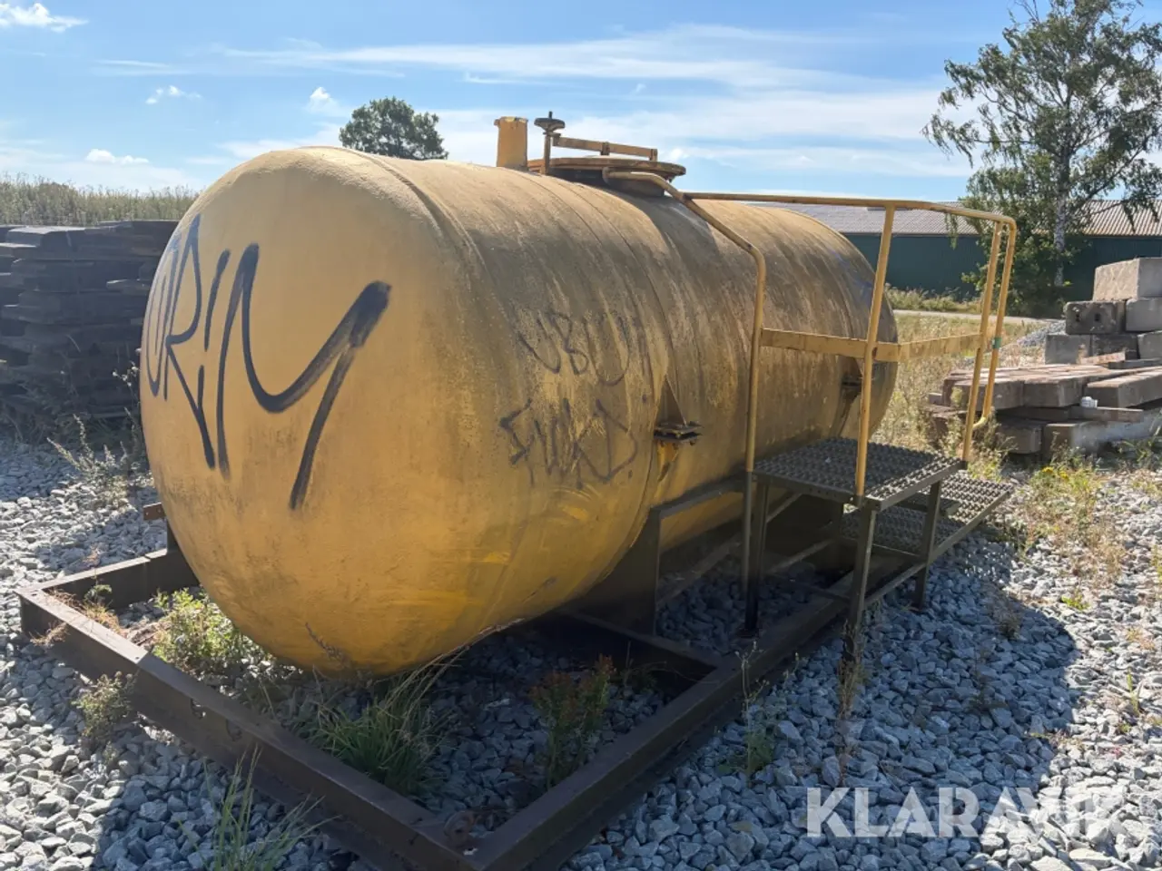 Billede 1 - Glasfiber tank med solid ramme
