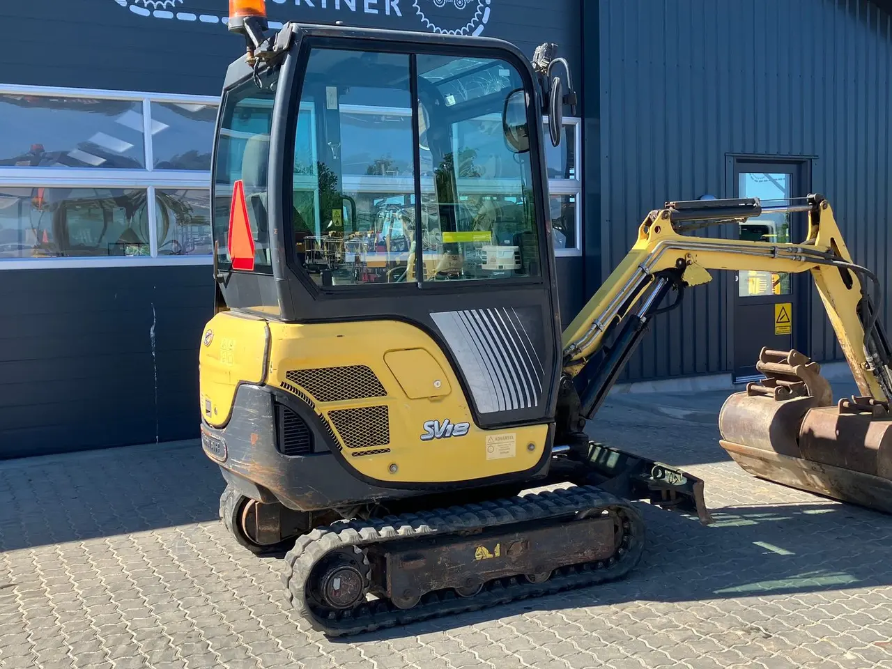Billede 4 - Yanmar SV18 Yanmar SV18 Velkørene model