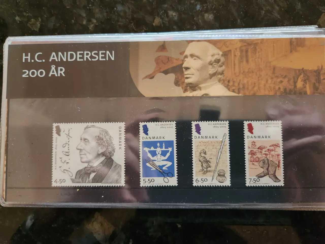Billede 13 - Souvenirmapper sælges for 70% af værdien, 18 stk.