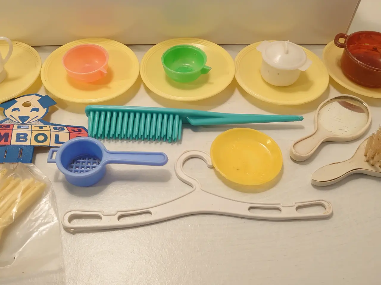 Billede 3 - Stor mængde vintage dukke plastik  stel mm.
