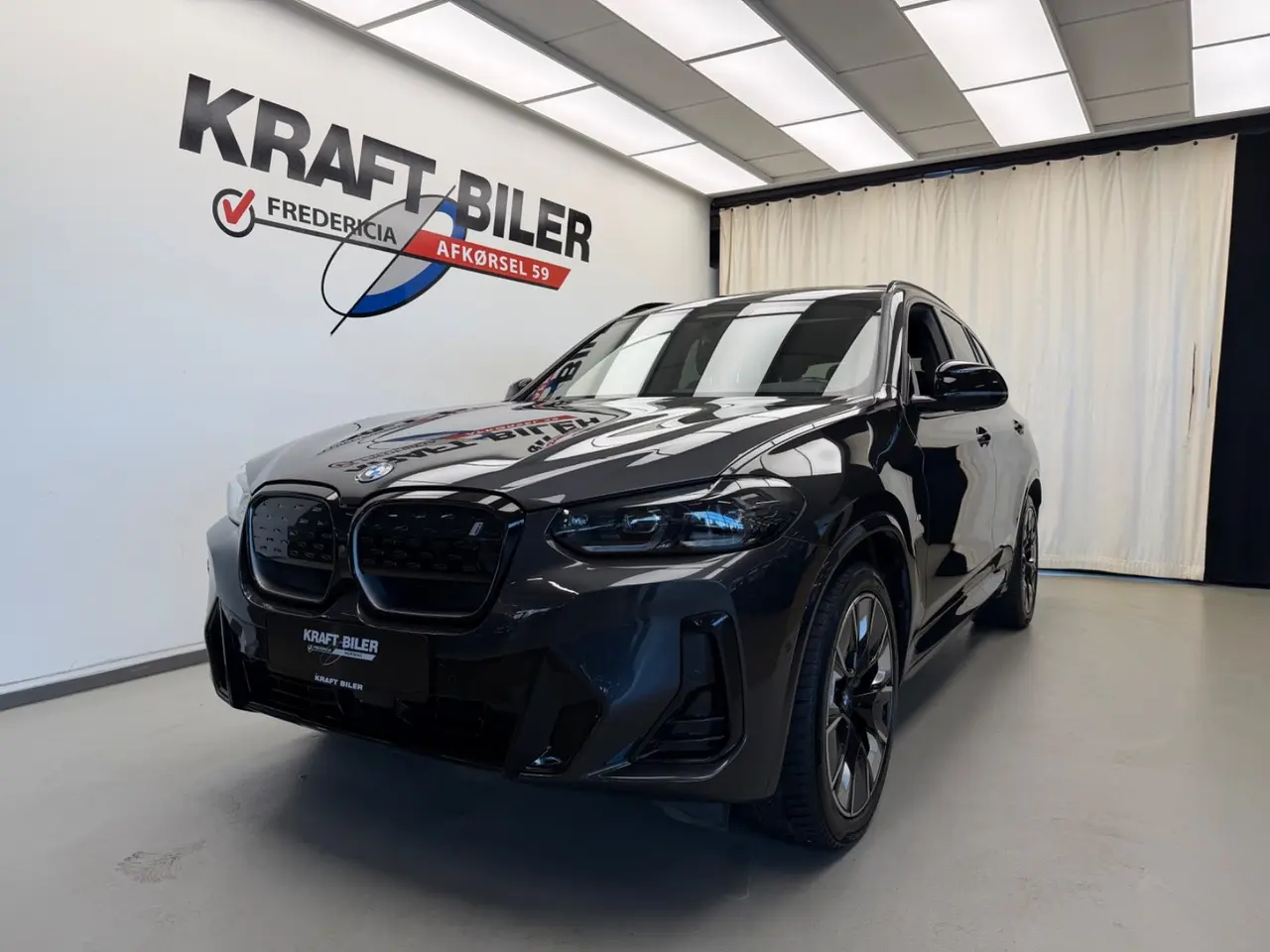 Billede 1 - BMW iX3 Charged Plus M-Sport