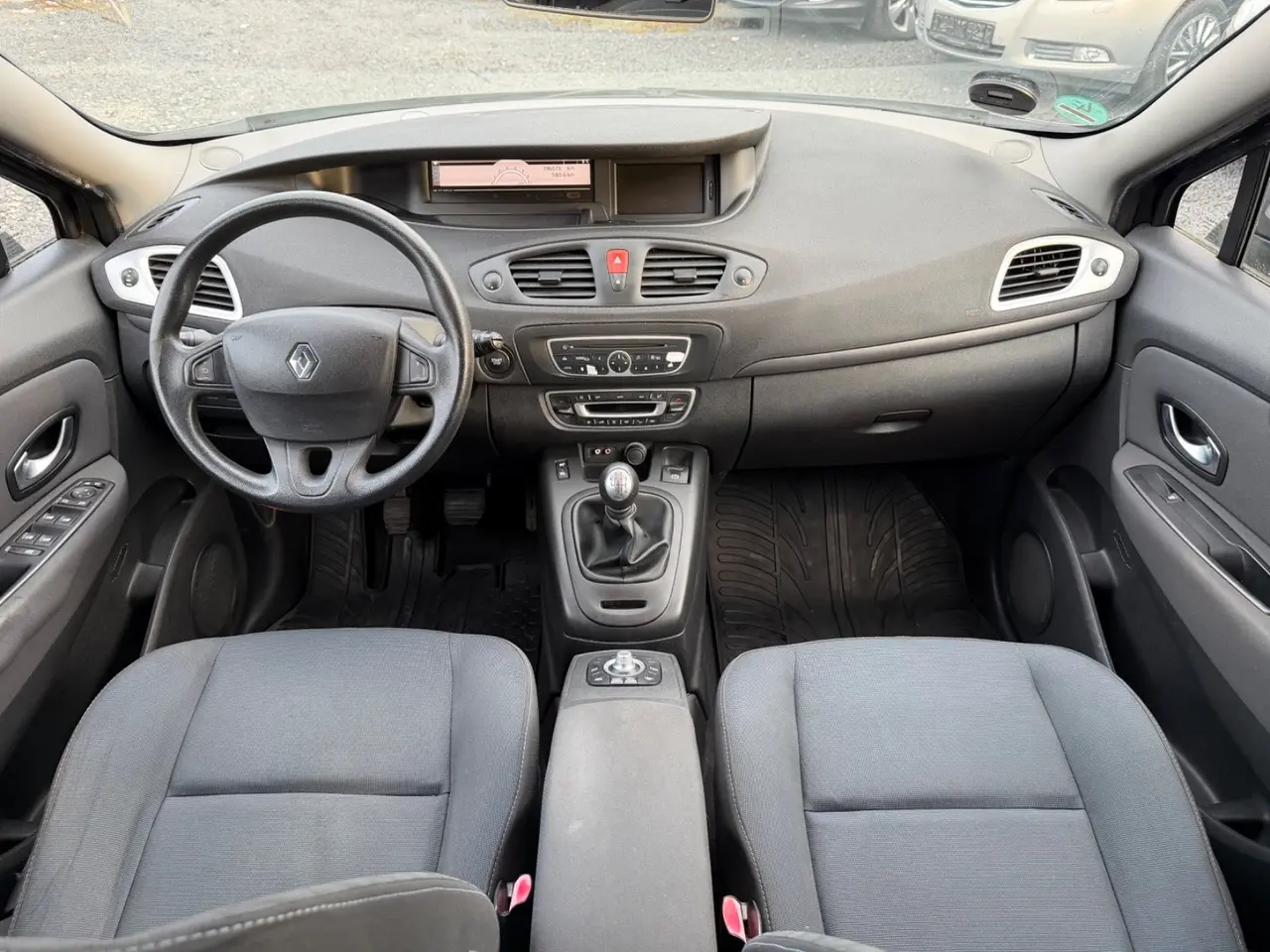 Billede 15 - Renault Grand Scenic III 1,6 16V Expression 7prs