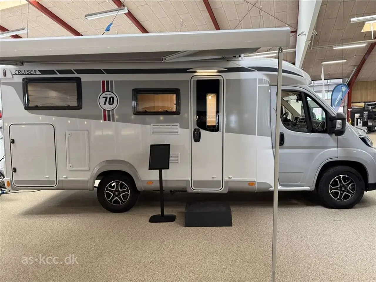 Billede 4 - 2025 - LMC Cruiser V646 Automat gear   LMC Cruise  V646 70års jubilæum med automatgear