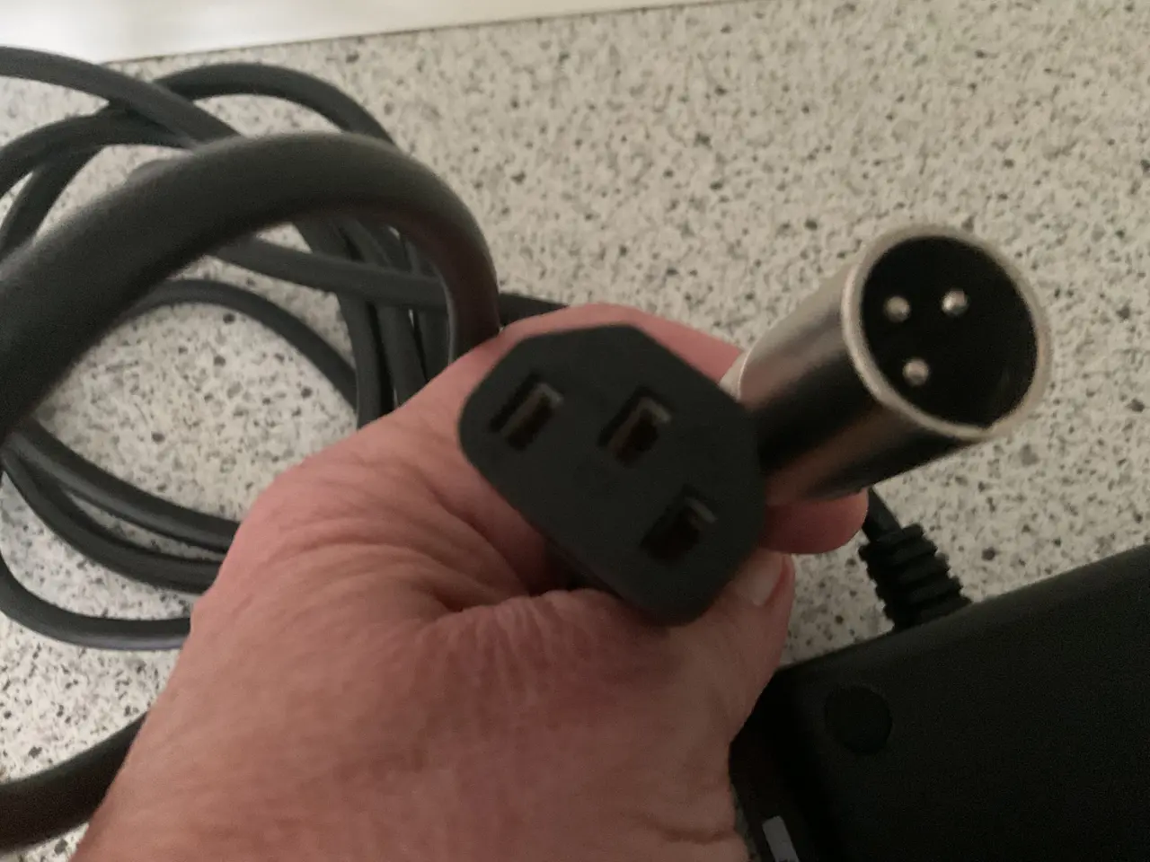 Billede 2 - Oplader til WINTHER ELCYKEL