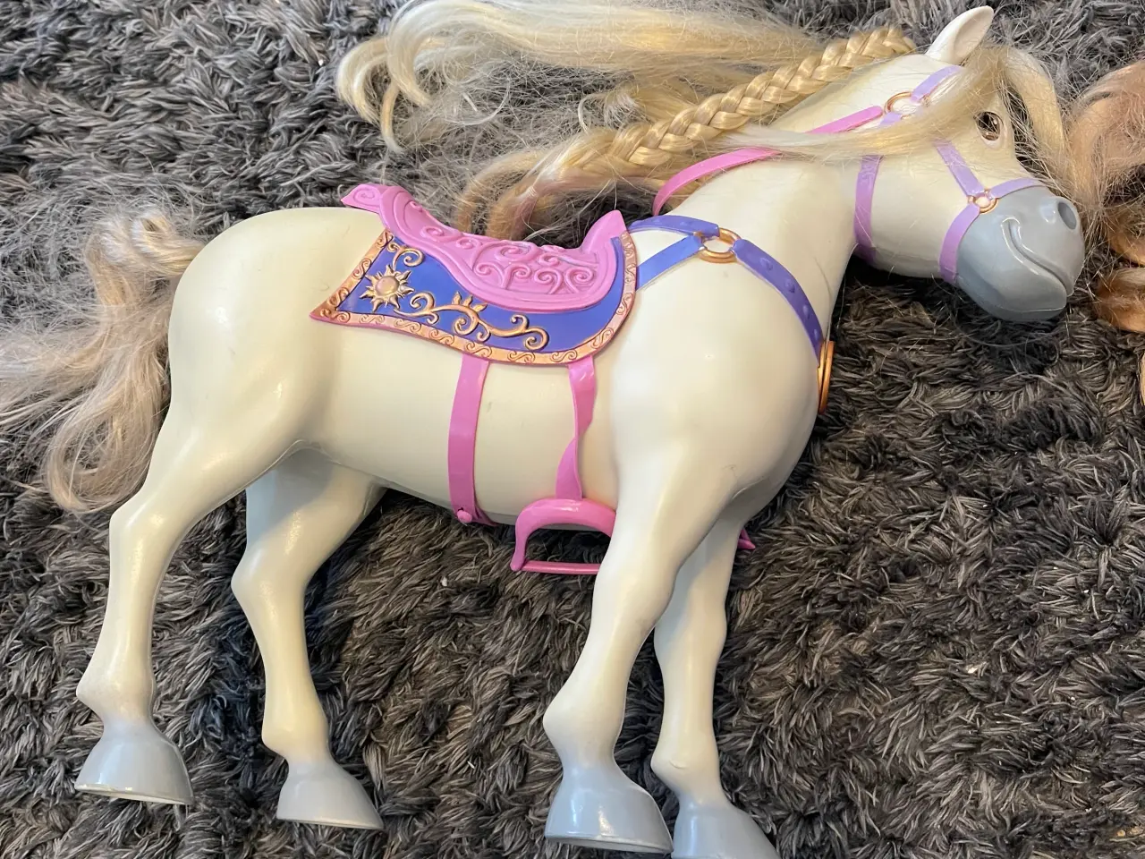 Billede 2 - Rapunzel og hesten Maximus