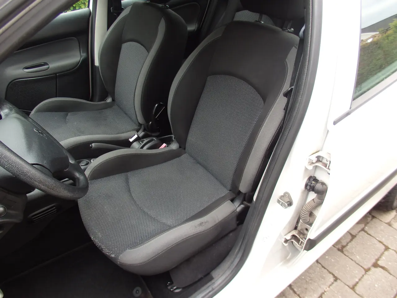 Billede 4 - Peugeot 206+ (lavt km tal)