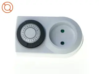 Timer til stikkontakt fra Sartano (str. 9 x 6 cm)