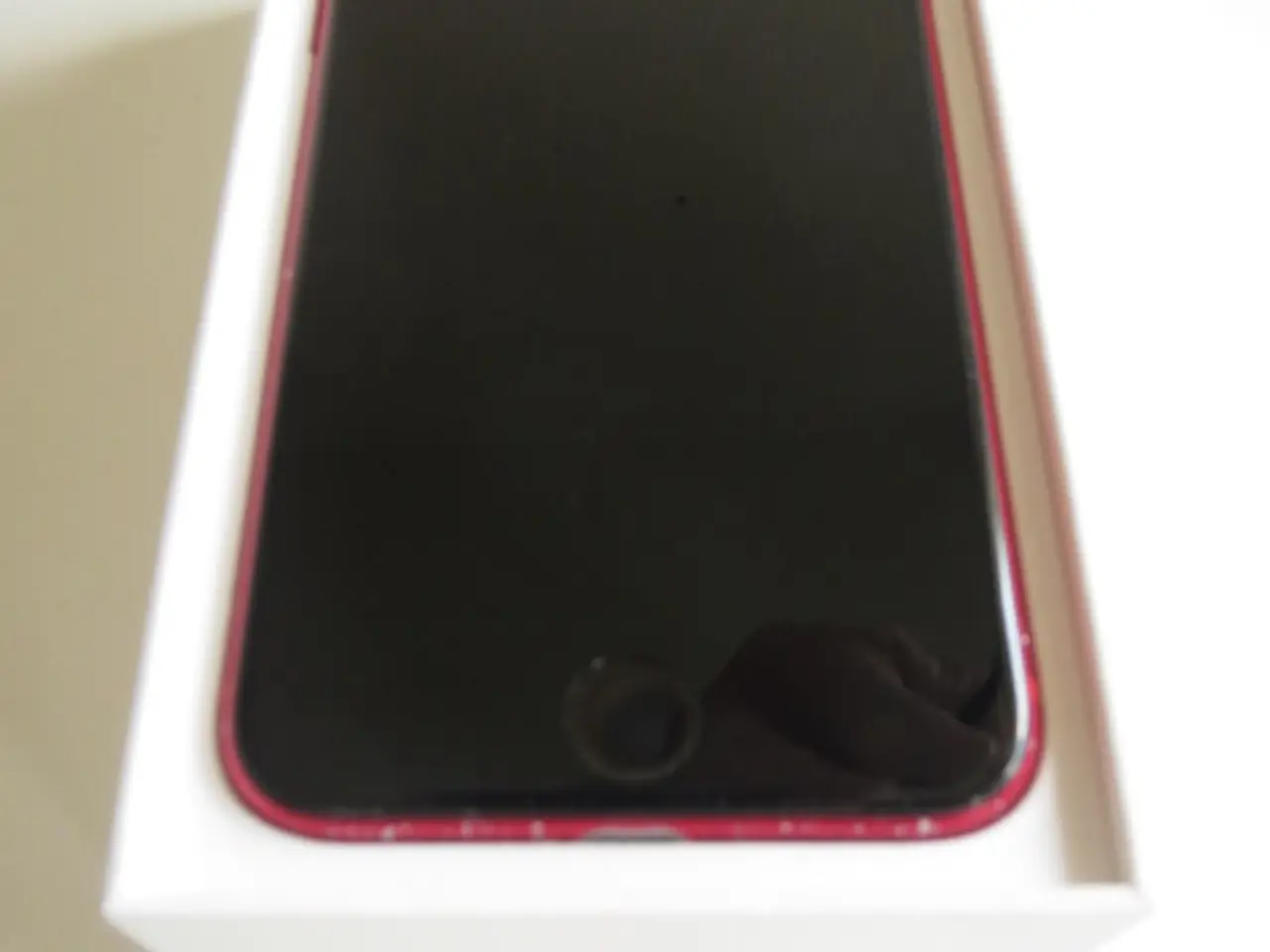 Billede 2 - iPhone SE 2020 (PRODUCT)RED udgave