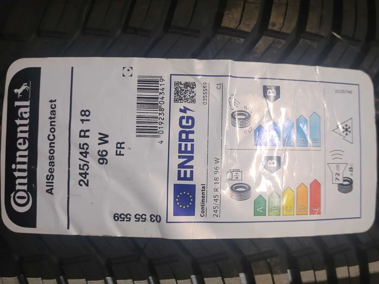 Billede 1 - 245 / 45 R 18