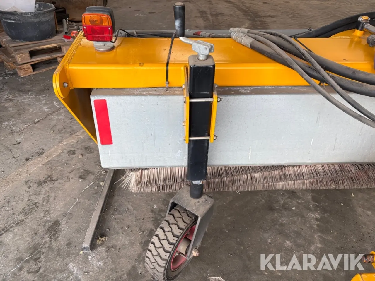 Billede 12 - Fejekost Hydromann Sweep 2880 - Arbejdsbredde 2880 mm