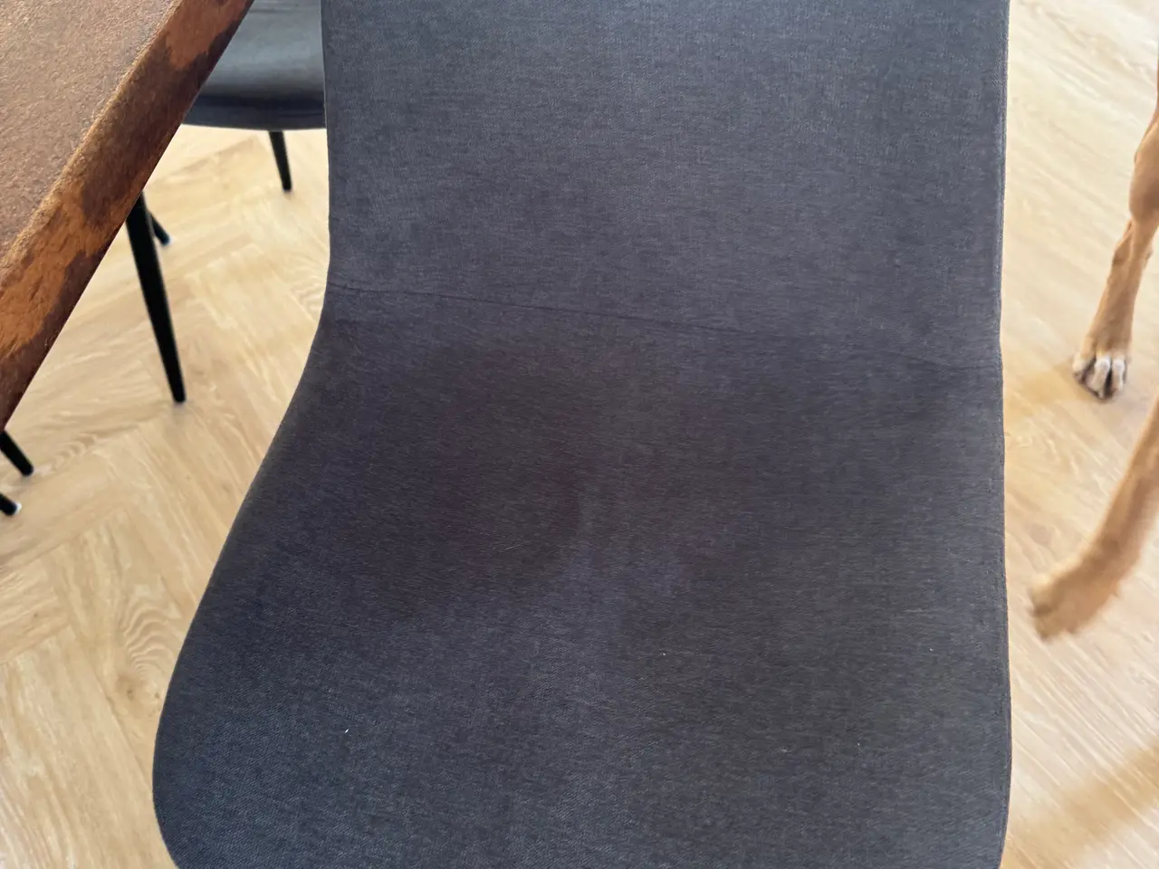 Billede 1 - Spisebord med 4 stole
