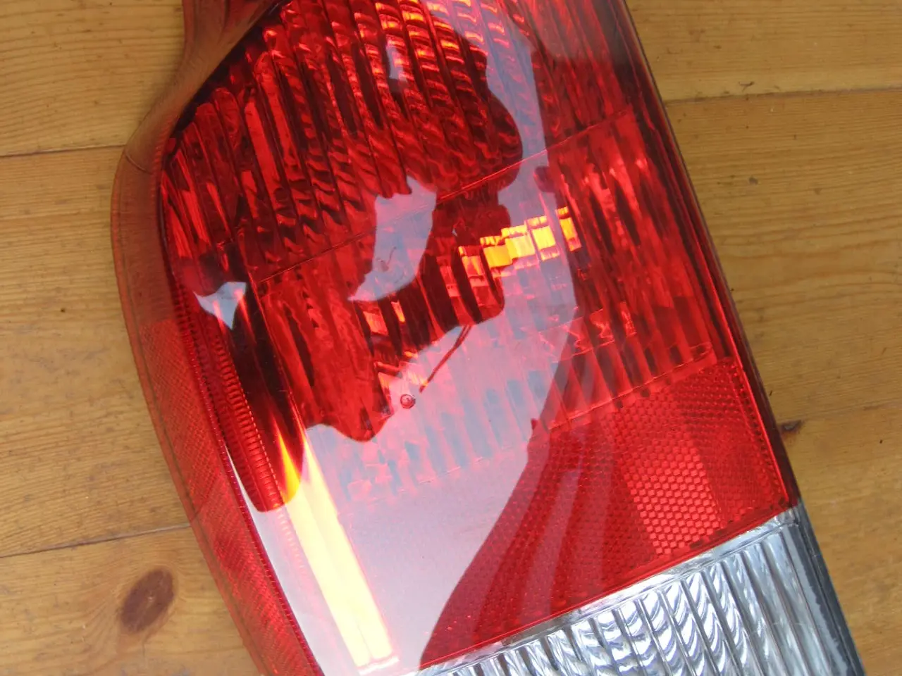 Billede 1 - Volvo V70 baglygte venstre