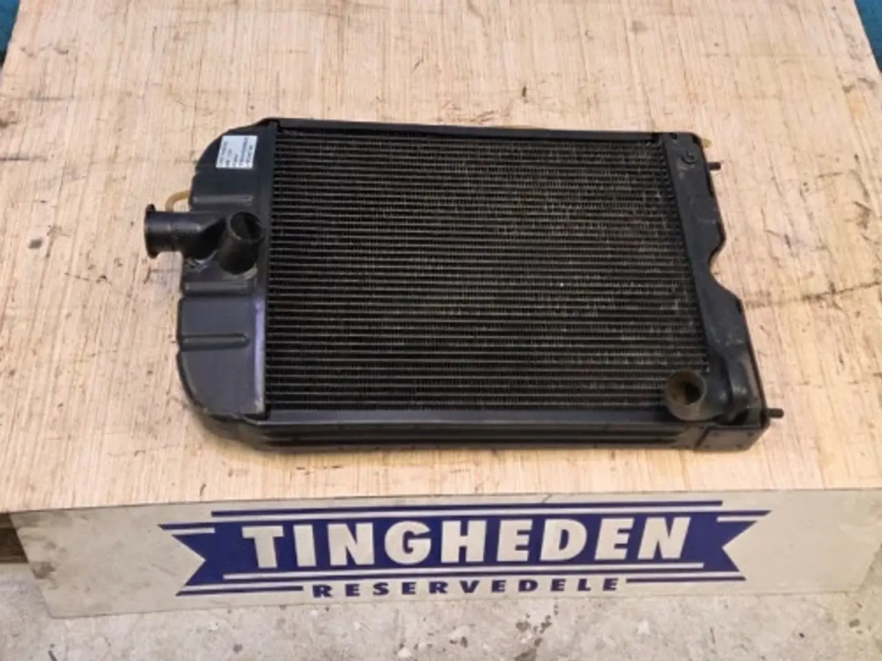 Billede 2 - Massey Ferguson 135 Køler 1660499M92