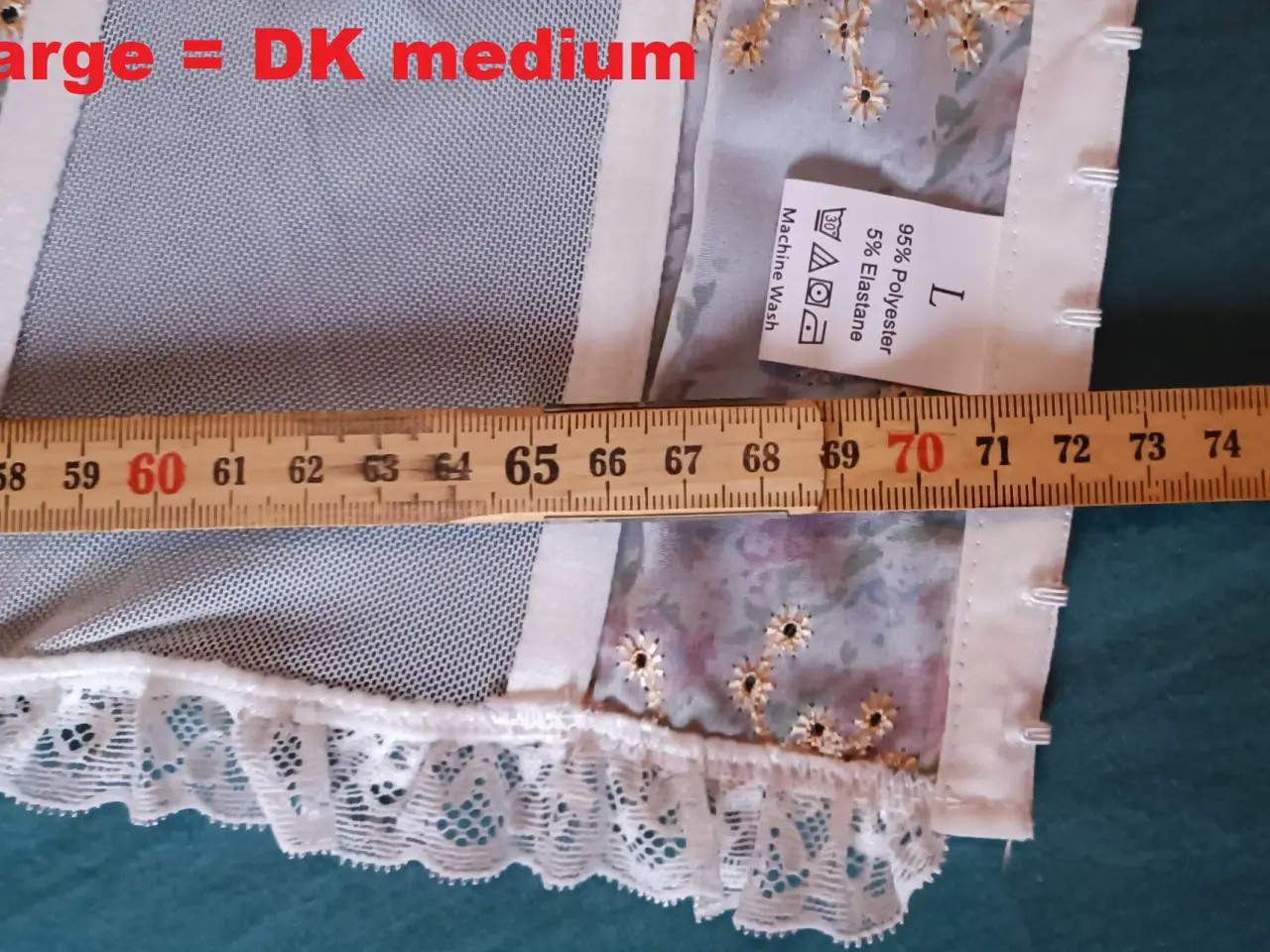 Billede 10 - Bustier top med applikation, small OG medium