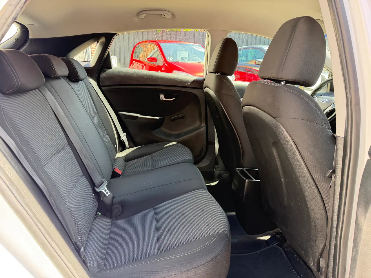 Billede 12 - Hyundai i30 1,4 Active 5d sælges 