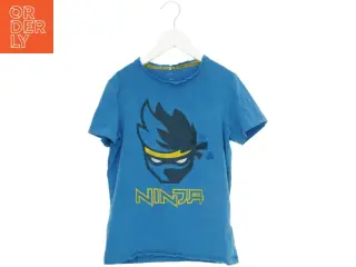 T-Shirt fra Name It (str. 152 cm)