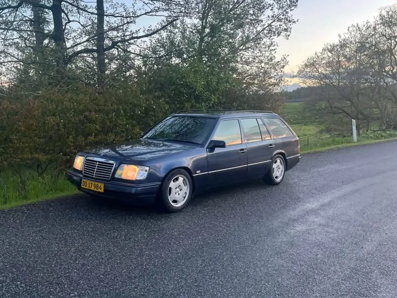 Billede 1 - Mercedes S124 250TD PUMPET!
