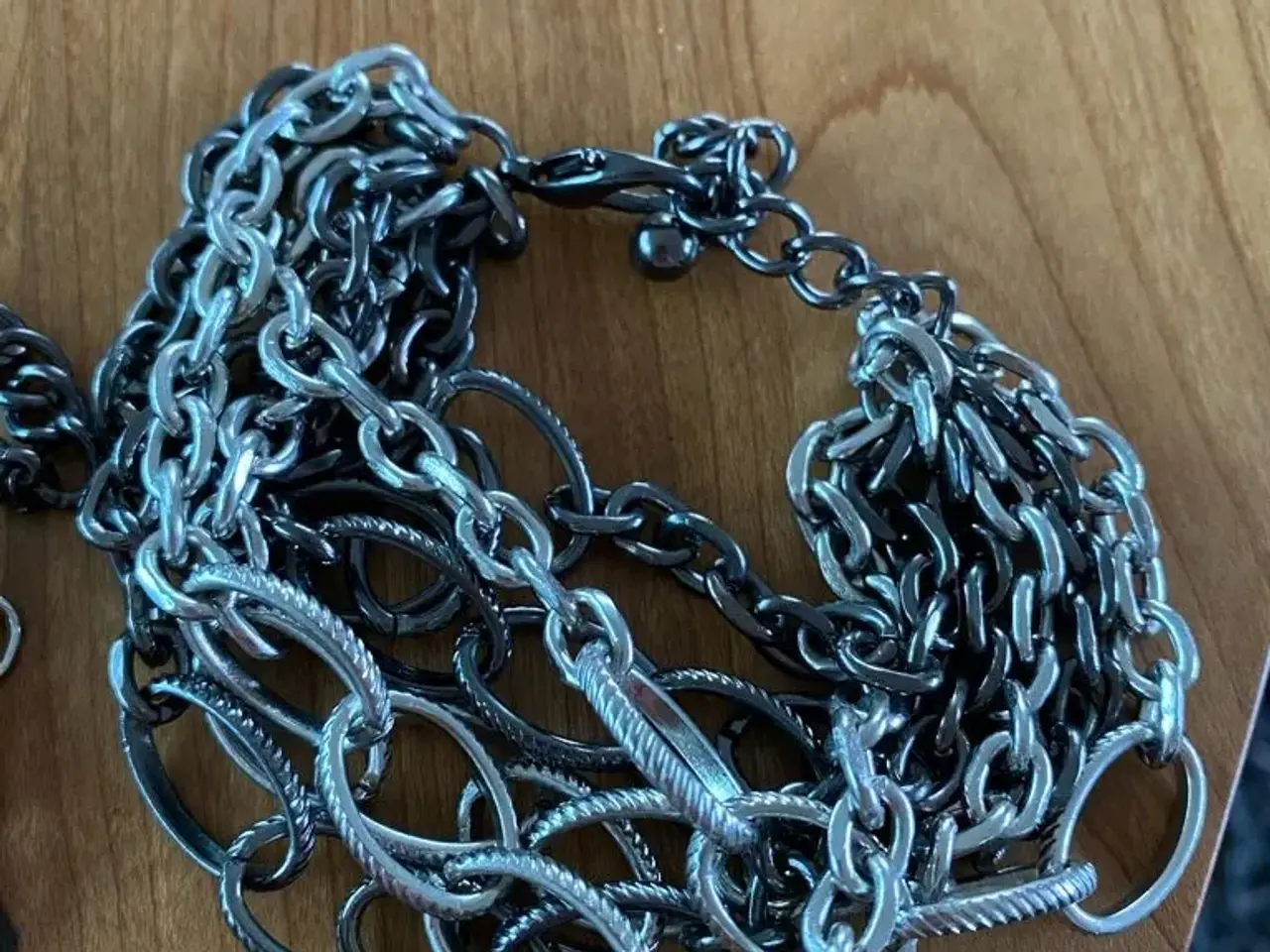 Billede 2 - Flot armbånd og halskæde