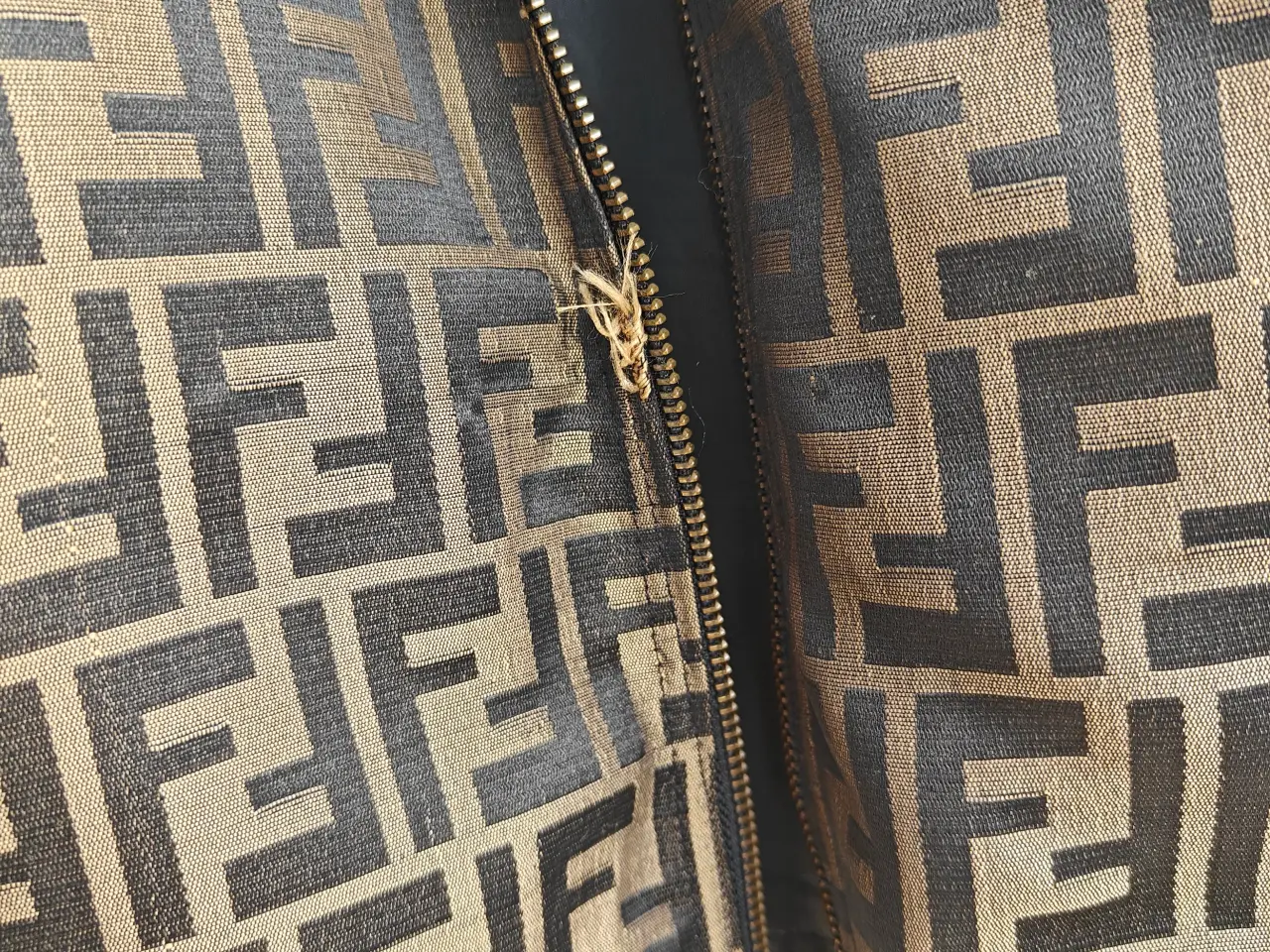 Billede 3 - Fendi jakke fra 90'erne